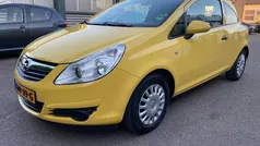 Geel Gebruikt 2010 Opel Corsa Hatchback | € 2.750 (Eerlijke prijs)