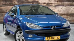 Blauw Gebruikt 2002 Peugeot 206 CC Cabriolet | € 1.250 (Eerlijke prijs)