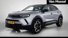 Grijs Gebruikt 2022 Opel Mokka-e Ultimate SUV | € 19.900 (Eerlijke prijs)