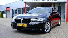 Zwart Gebruikt 2022 BMW 530 Comfort Edition Stationwagen | € 36.950 (Goede deal)
