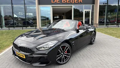 Zwart Occasion 2021 BMW Z4 M Sport Cabriolet | € 42.645 (Goede deal)