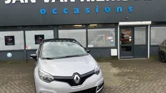 Grijs Gebruikt 2016 Renault Captur Dynamique SUV | € 9.995 (Eerlijke prijs)