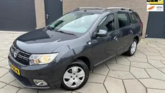 Grijs Gebruikt 2017 Dacia Logan MCV Lauréate MPV | € 7.995 (Eerlijke prijs)