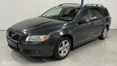 Gebruikt 2008 Volvo V70 Momentum Stationwagen | € 12.945 (Eerlijke prijs)