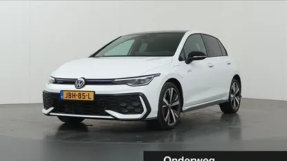 Occasion VW Golf VIII GTE 272 PK (200 kW) 2024 Hatchback