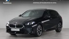 Zwart, metallic lak Gebruikt 2024 BMW 120 M Sport Hatchback | € 41.950 (Super prijs)