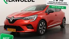 Gebruikt 2023 Renault Clio V Evolution Hatchback | € 16.840 (Eerlijke prijs)
