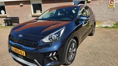 Blauw, metallic lak Gebruikt 2021 Kia Niro SUV | € 22.450 (Eerlijke prijs)