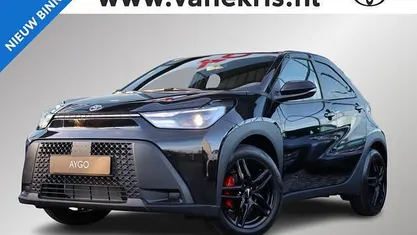 Zwart Nieuw 2026 Toyota Aygo X Play SUV | € 26.883 (Eerlijke prijs)
