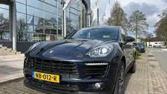 Blauw, metallic lak Gebruikt 2017 Porsche Macan Sport SUV | € 27.900 (Goede deal)