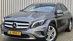 Grijs Gebruikt 2015 Mercedes GLA200 Prestige SUV | € 15.950 (Goede deal)
