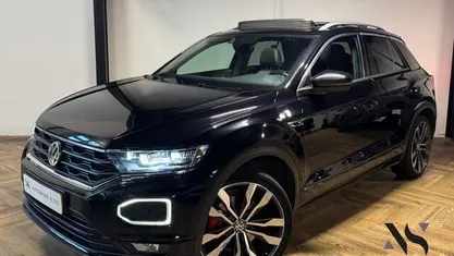 Zwart Gebruikt 2019 VW T-Roc Sport SUV | € 22.940 (Eerlijke prijs)