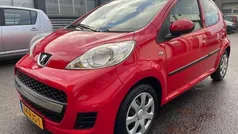 Rood Gebruikt 2011 Peugeot 107 Hatchback | € 3.750 (Eerlijke prijs)