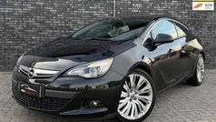 Zwart Gebruikt 2016 Opel Astra GTC Sport Hatchback | € 10.700 (Eerlijke prijs)