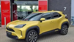 Gebruikt 2023 Toyota Yaris Cross SUV | € 27.400 (Eerlijke prijs)