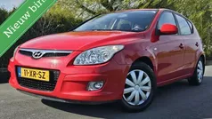 Rood Gebruikt 2007 Hyundai i30 Dynamiq Hatchback | € 3.399 (Eerlijke prijs)