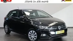Zwart, metallic lak Gebruikt 2019 VW Polo Comfortline Hatchback | € 9.950 (Goede deal)