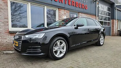 Occasion 2017 Audi A4 Stationwagen | € 15.950 (Eerlijke prijs)