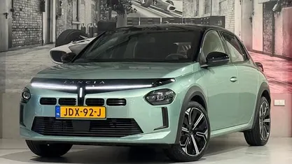 Occasion 2025 Lancia Ypsilon Hatchback | € 24.950 (Eerlijke prijs)