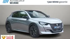 Gebruikt 2023 Peugeot 208 GT Hatchback | € 19.950 (Eerlijke prijs)