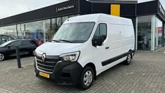 Gebruikt 2023 Renault Master Komfort Van | € 22.519 (Eerlijke prijs)