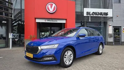 Blauw Occasion 2021 Skoda Octavia Business Line Stationwagen | € 18.445 (Eerlijke prijs)