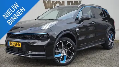 Zwart Gebruikt 2023 Lynk & Co 01 SUV | € 26.495 (Eerlijke prijs)