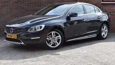 Grijs Gebruikt 2014 Volvo S60 Momentum Sedan | € 14.949 (Eerlijke prijs)
