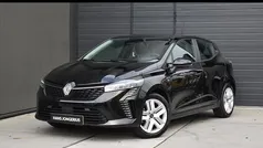 Gebruikt 2024 Renault Clio V Evolution Hatchback | € 21.949 (Eerlijke prijs)