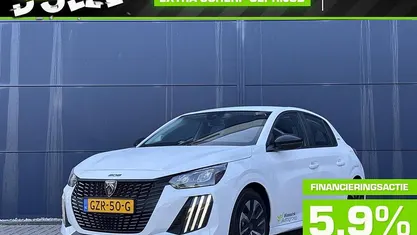 Wit Nieuw 2025 Peugeot 208 Style Hatchback | € 21.494 (Eerlijke prijs)