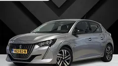 Grijs Gebruikt 2024 Peugeot 208 Allure Hatchback | € 21.425 (Eerlijke prijs)