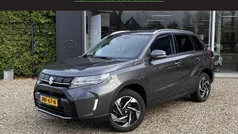 Gebruikt 2025 Suzuki Vitara Style SUV | € 29.450 (Eerlijke prijs)