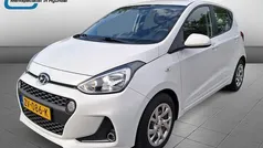 Wit Gebruikt 2019 Hyundai i10 Comfort Hatchback | € 9.950 (Eerlijke prijs)