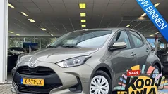 Groen Gebruikt 2023 Toyota Yaris Hybrid Active Hatchback | € 22.900 (Eerlijke prijs)