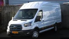 Wit Gebruikt 2024 Ford E-Transit Trend Van | € 48.950