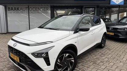 Gebruikt 2022 Hyundai Bayon Premium SUV | € 17.950 (Eerlijke prijs)