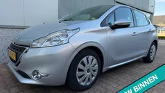 Grijs Gebruikt 2012 Peugeot 208 Access Hatchback | € 4.249 (Eerlijke prijs)