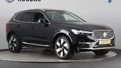 Zwart Occasion 2024 Volvo XC60 Plus SUV | € 51.990 (Super prijs)
