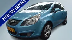 Gebruikt 2011 Opel Corsa Edition Hatchback | € 1.950 (Eerlijke prijs)