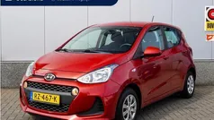 Rood Gebruikt 2018 Hyundai i10 Comfort Hatchback | € 9.490 (Eerlijke prijs)