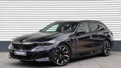 Gebruikt 2025 BMW 550e M Sport Stationwagen | € 109.950 (Eerlijke prijs)