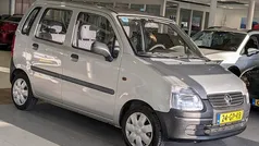 Gebruikt 2001 Opel Agila Hatchback | € 744 (Eerlijke prijs)