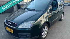 Groen, metallic lak Gebruikt 2005 Ford C-MAX Futura MPV | € 999 (Eerlijke prijs)