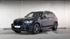 M carbonschwarz Gebruikt 2022 BMW X5 Executive SUV | € 68.900 (Eerlijke prijs)