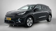 Gebruikt 2020 Kia e-Niro SUV | € 20.885 (Super prijs)