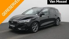 Gebruikt 2023 Ford Focus ST-Line Stationwagen | € 25.645 (Eerlijke prijs)
