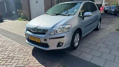 Blauw Gebruikt 2011 Toyota Auris Hatchback | € 7.999 (Eerlijke prijs)