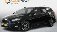 Zwart Gebruikt 2018 Ford Focus ST-Line Stationwagen | € 17.145 (Eerlijke prijs)