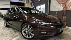 Bruin Gebruikt 2015 Opel Astra Innovation Stationwagen | € 9.950 (Eerlijke prijs)