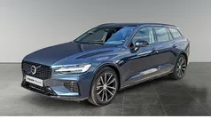 Blauw Gebruikt 2025 Volvo V60 Plus Stationwagen | € 50.450 (Eerlijke prijs)